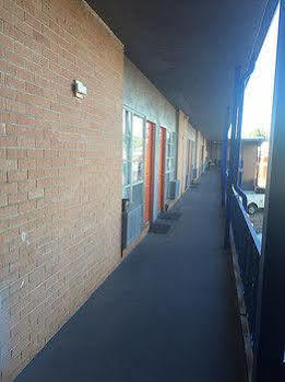 Townhouse Motel Guthrie Buitenkant foto